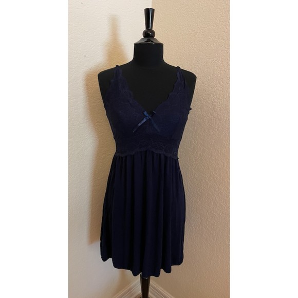 Elegant Navy Lace Trim Nightgown - Picture 2 of 10